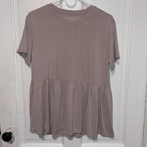 Loose fitting dress shirt